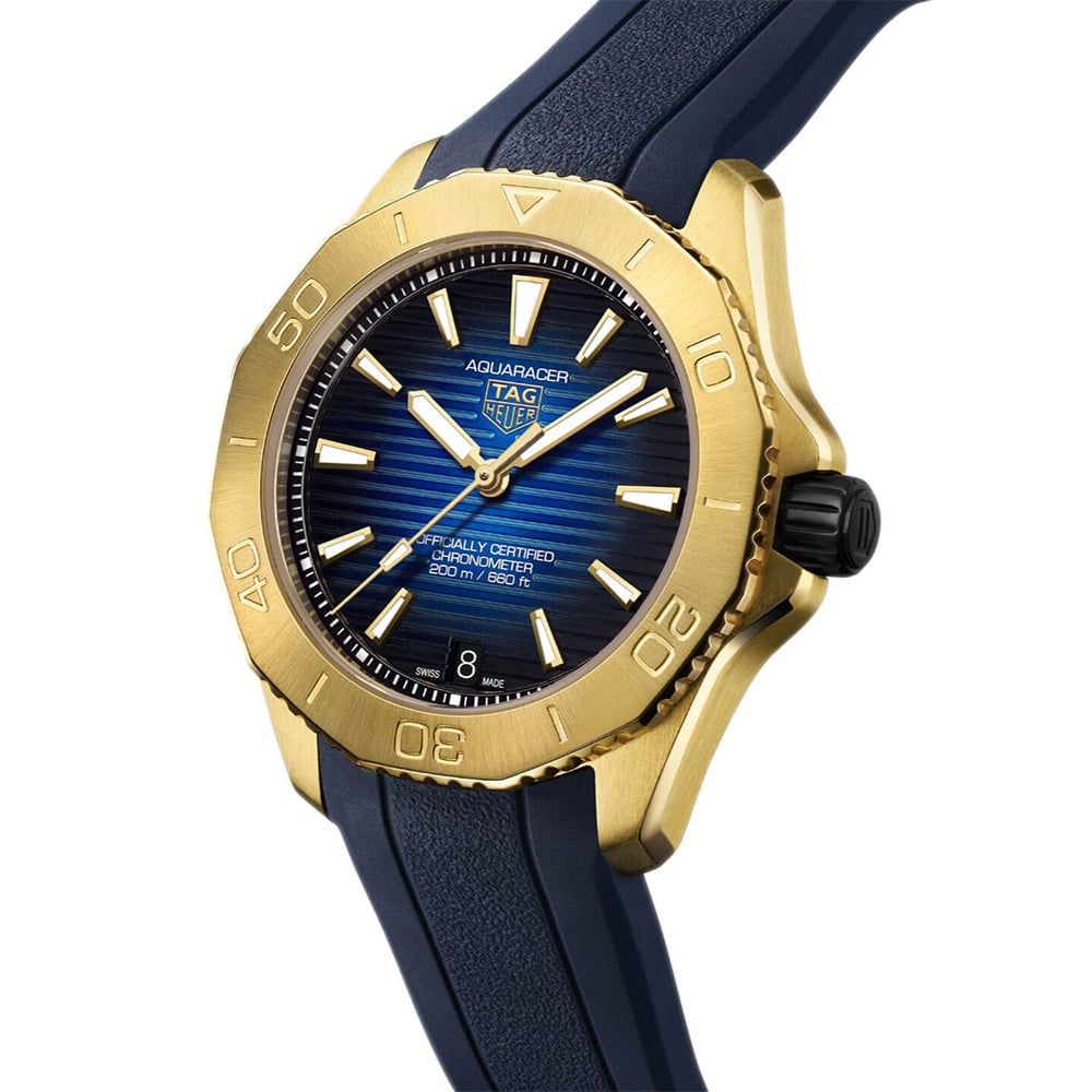 TAG Heuer Aquaracer Professional 200 18K 3N Yellow Gold Automatic