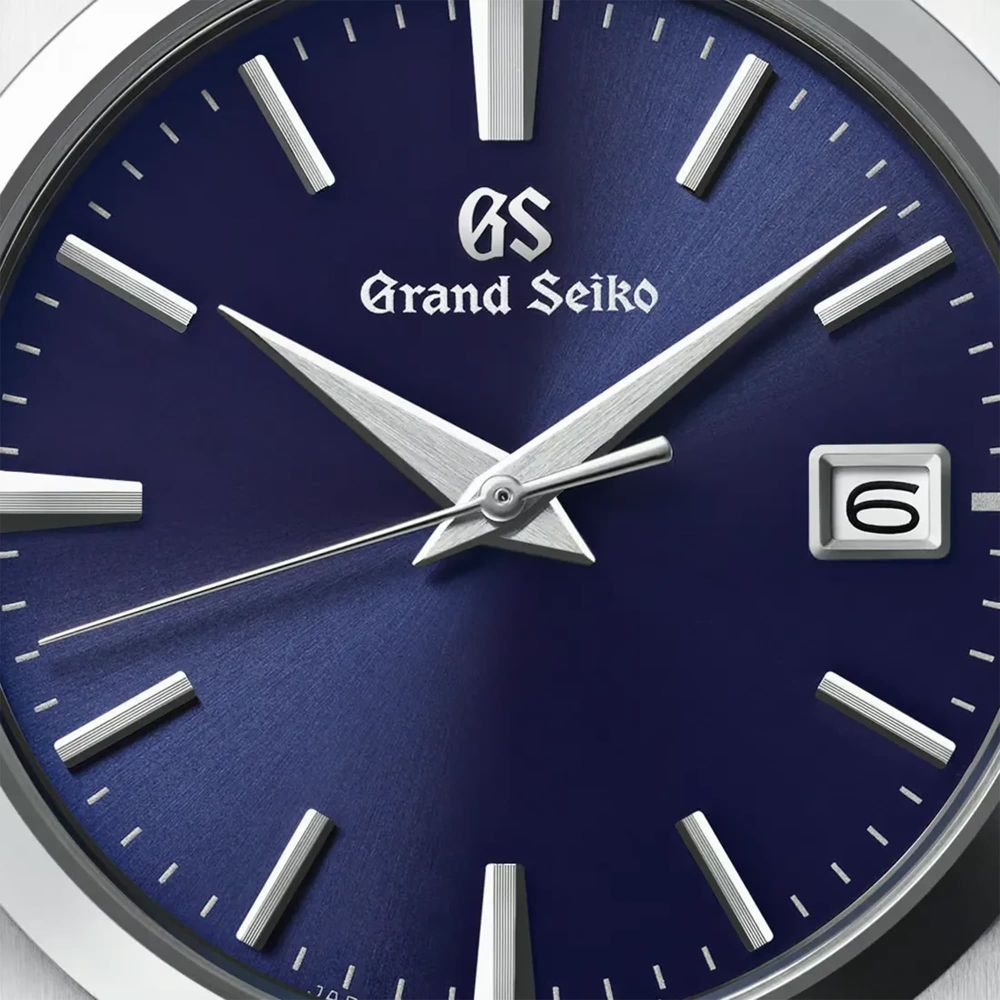 Grand Seiko Heritage 37mm Quartz edition in Japanese Blue (SBGX265