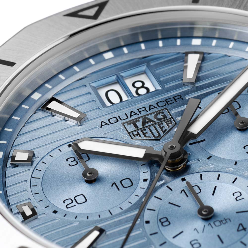 TAG Heuer Aquaracer Professional 200 Date Chronograph Quartz 40mm